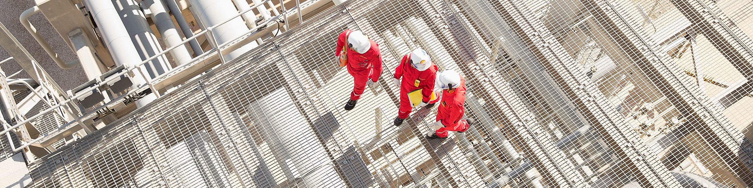 Field Engineers on the Deaerator platform