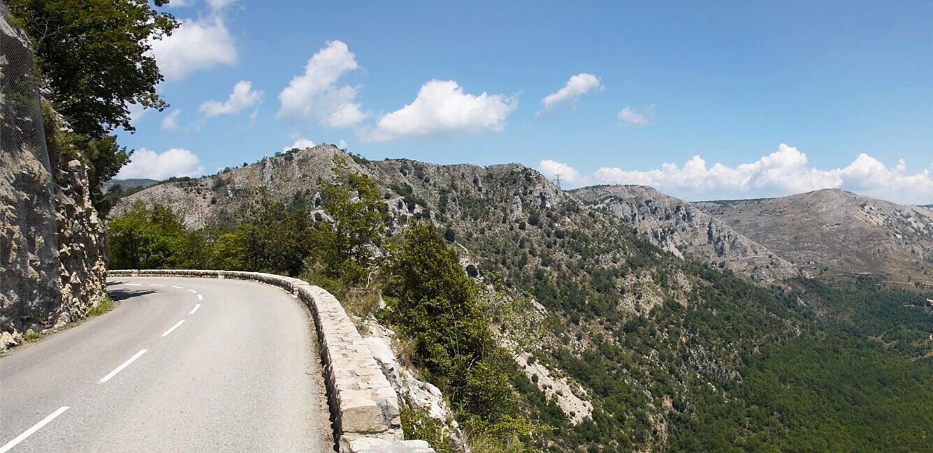 Road between the mountains with beautiful nature surrounding