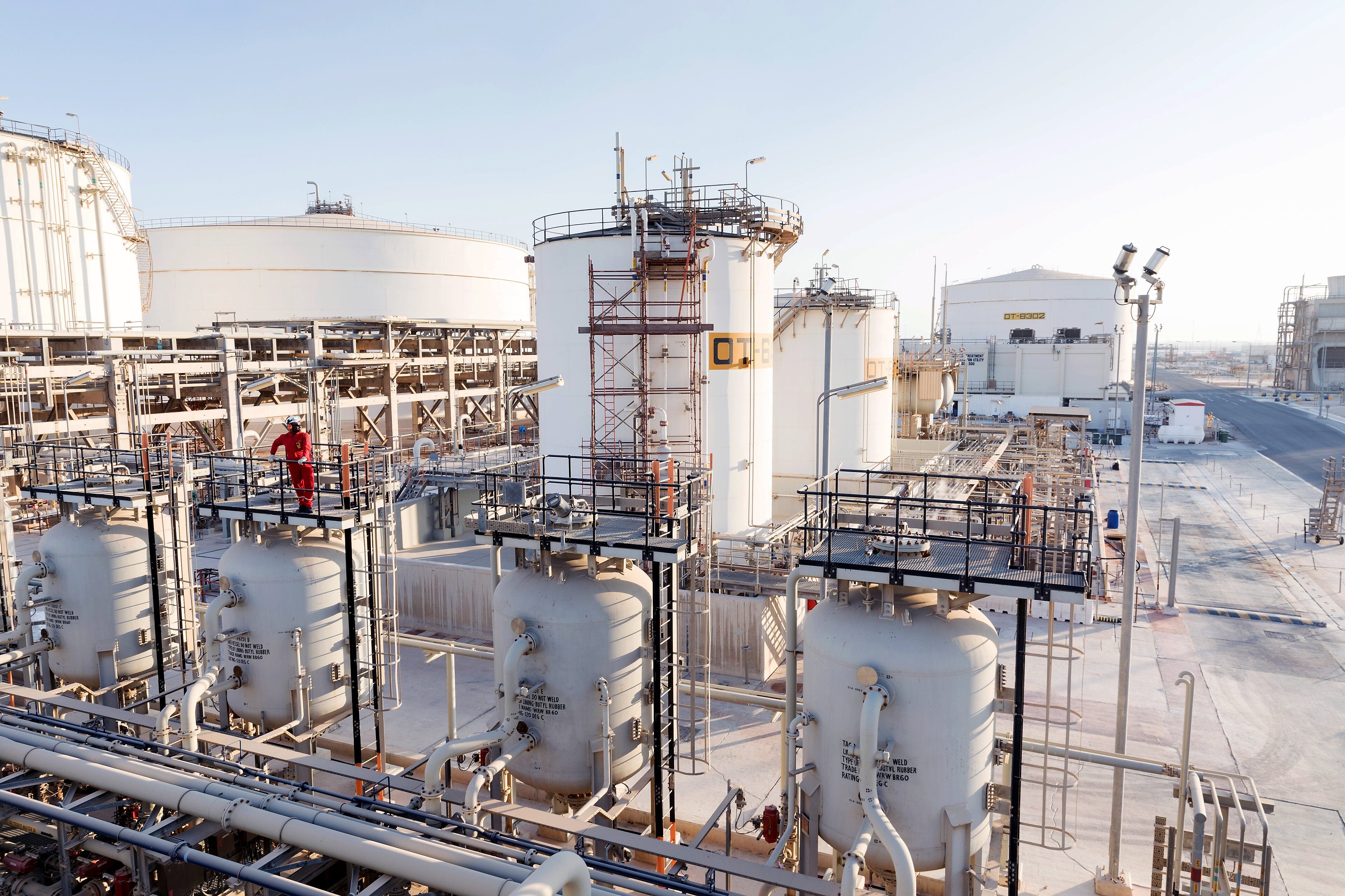 Acid tank and Condensate polisher unit used in Thiopaq